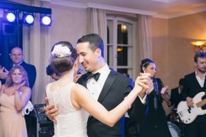 Braut Bräutigam tanzen