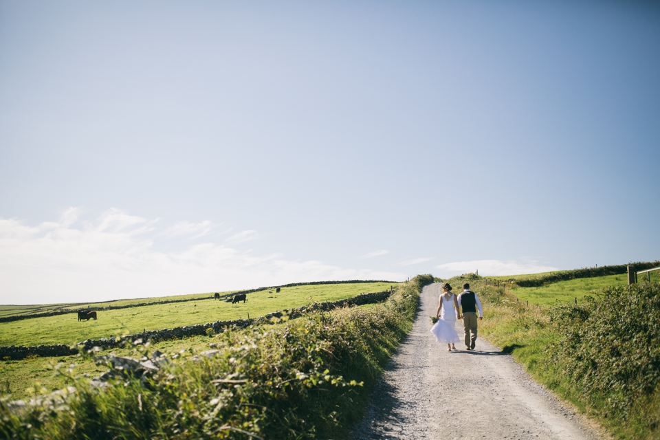 Elopement Irland | Hochzeit bei den Klippen von Moher fotografiert von FORMA photography | Elopement Ireland at the Cliffs of Moher