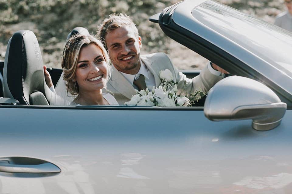 Romantische Hochzeit in der Vulkanlandschaft von Auvergne, Frankreich
