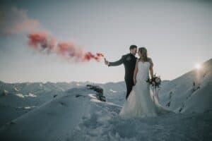 After Wedding Shooting, Zillertal, Brautpaar, Rauchbomben