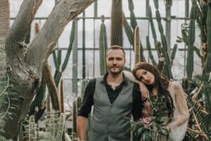 Brauchfotografen aus Tirol, begeistert von Naturlandschaften und Hochzeiten weltweit.